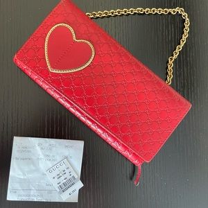 Red leather Gucci Guccisma wallet on chain WOC valentine heart clutch purse